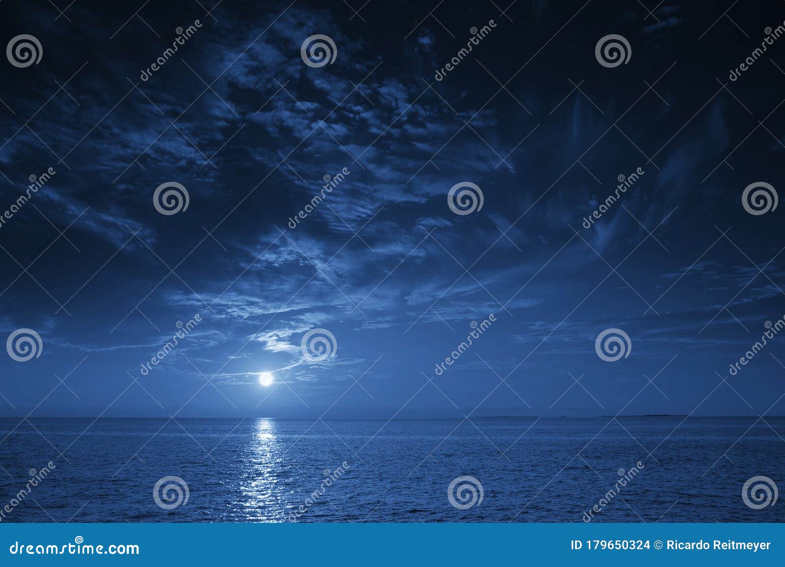 calm ocean moonrise in key west gulf of mexico