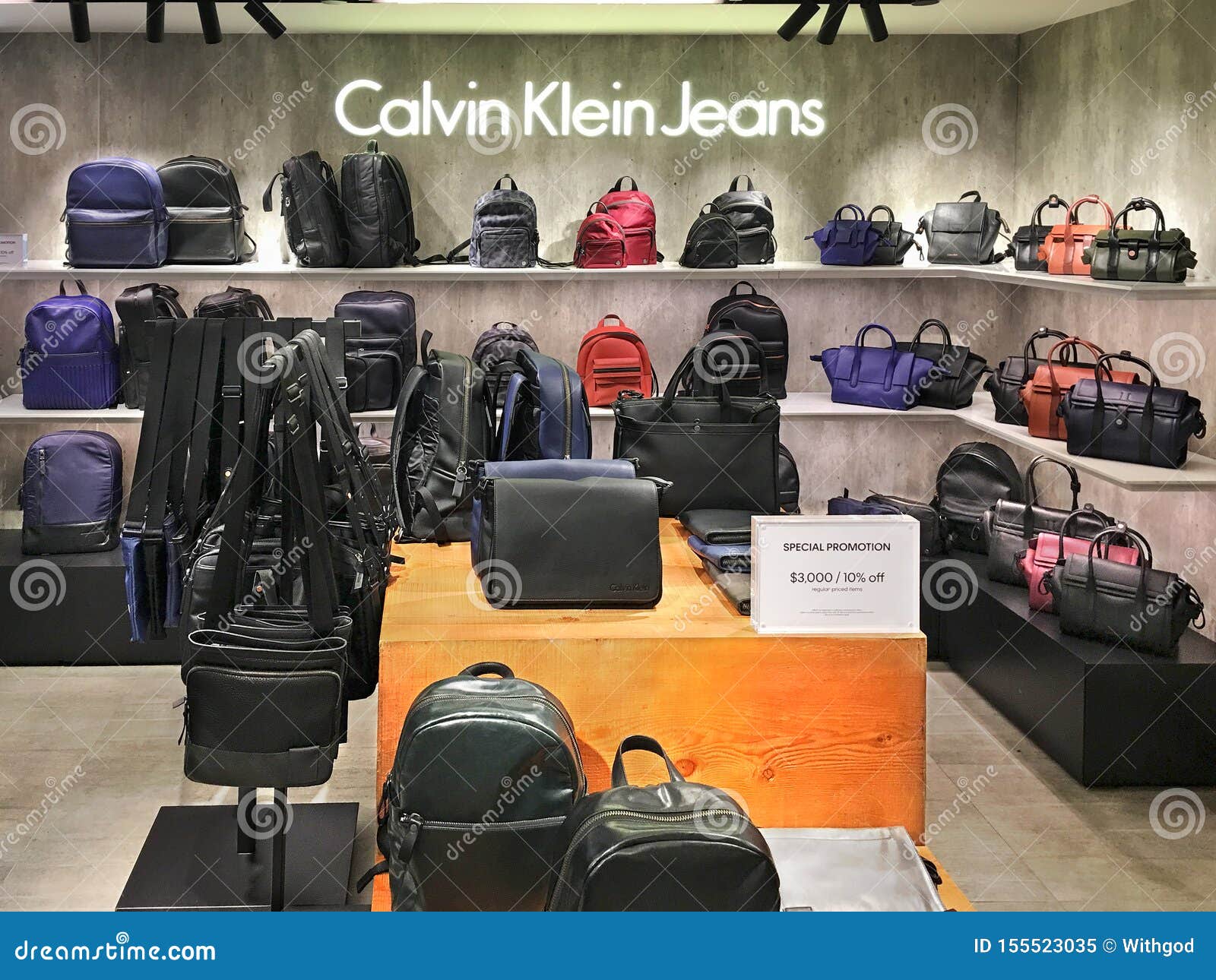 Calvin Klein Jeans Store in SOGO Tsim Sha Tsui, Hong Kong Editorial Image -  Image of klein, journey: 155523035