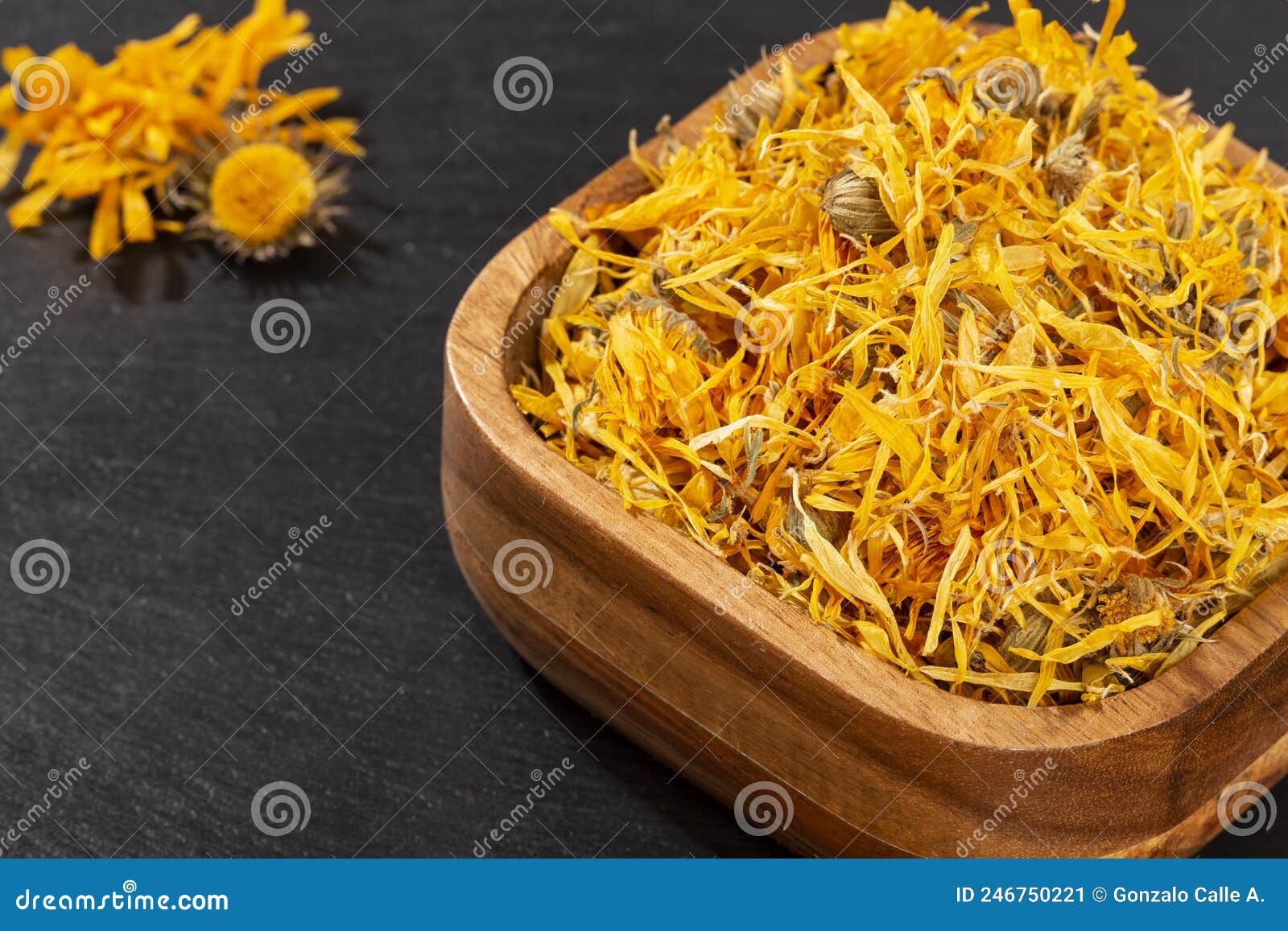 calÃÂ©ndula officinalis hierba asterÃÂ¡cea - dried calendula flowers