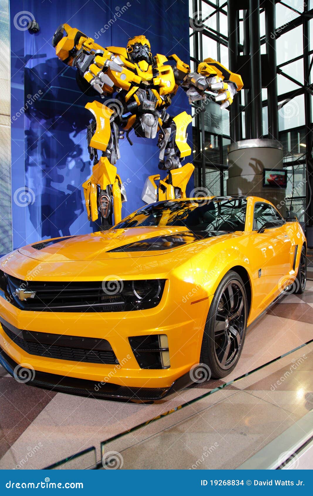 Camaro & Transformer At NY International Auto Show ...