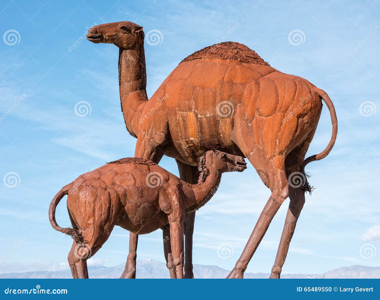 camel sculpture in galleta meadows