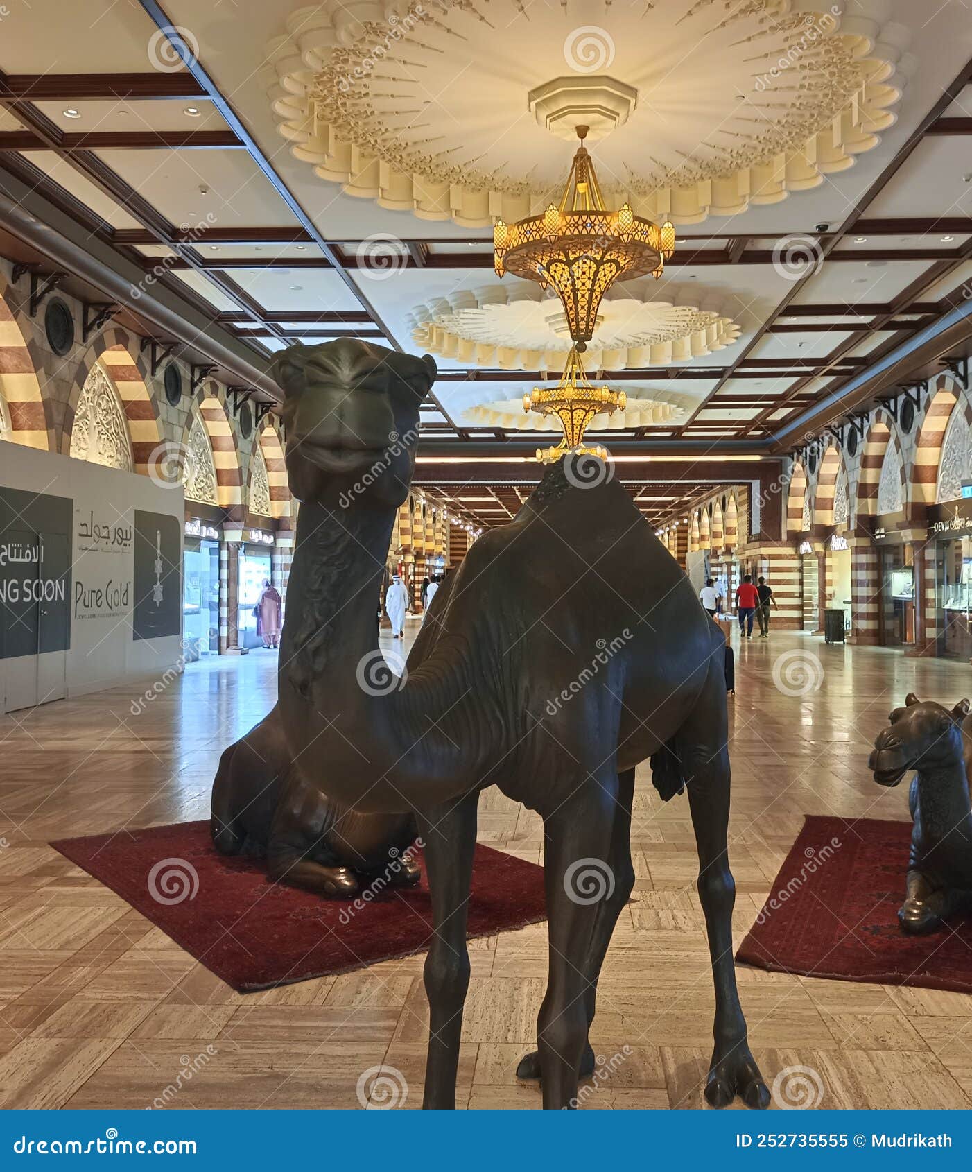 Camel Statue in Dubai Mall UAE Editorial Image Image of camel