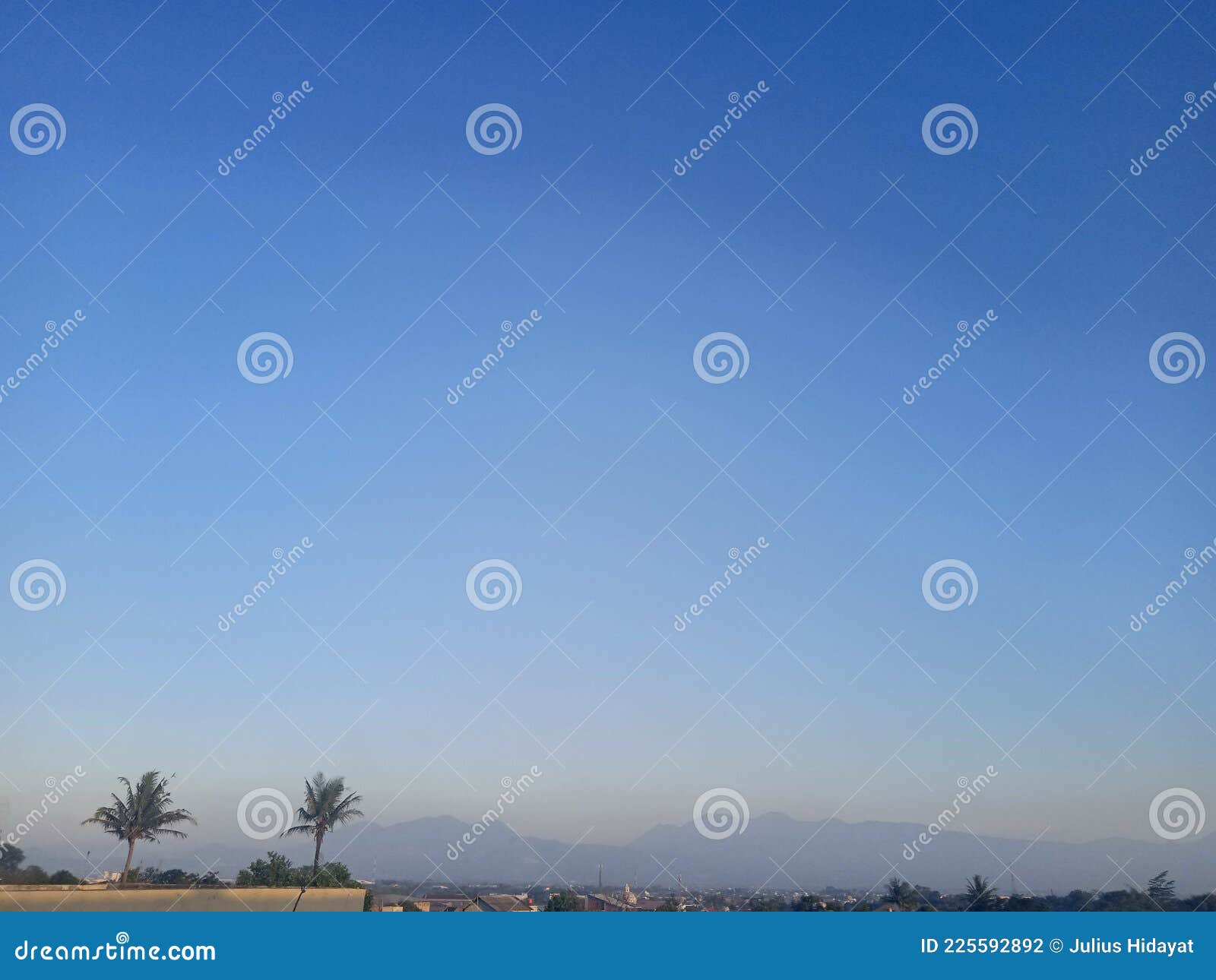 Camera handphone sky blue stock photo. Image of sunlight 225592892