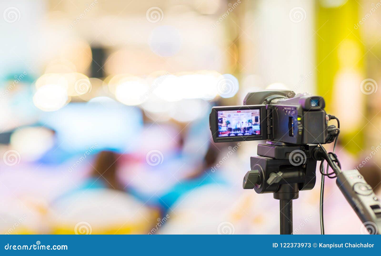 camera show viewfinder image catch motion in interview or broadcast wedding ceremony, catch feeling,