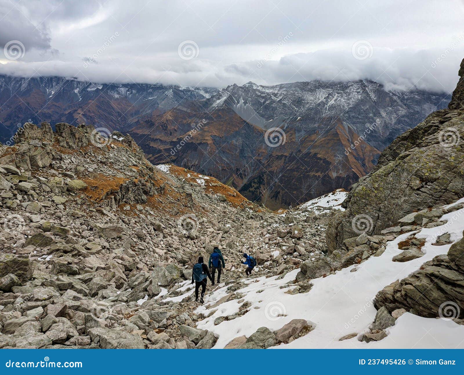 Estreia De Outono De Neve 5 Imagem de Stock Editorial - Imagem de