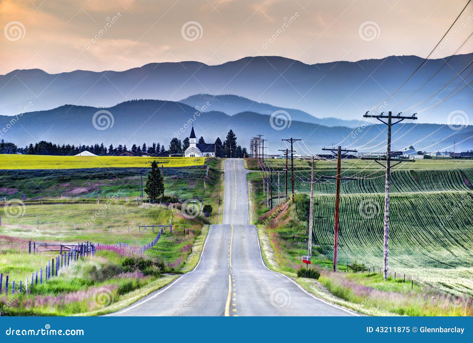 Camino a la iglesia imagen de archivo. Imagen de noroeste 43211875