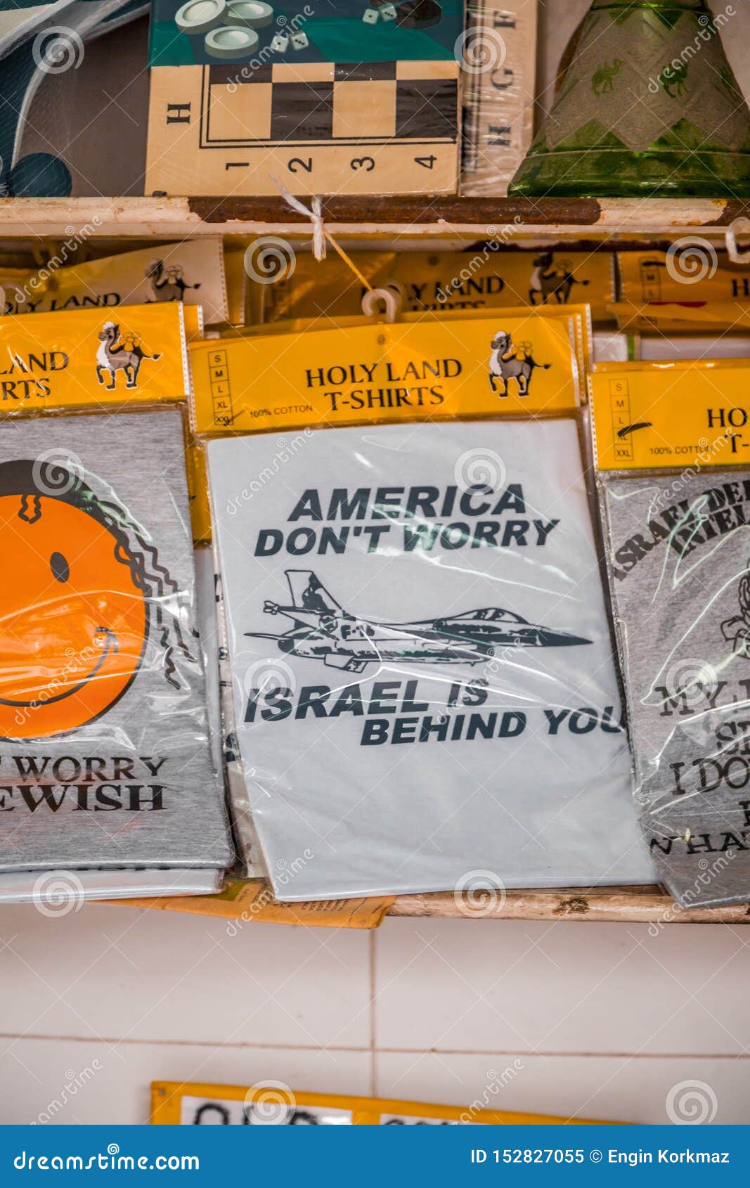 rápido Fruta vegetales Agarrar Camisetas Temáticas De Israel Y El Judaísmo Imagen editorial - Imagen de  bueno, palestina: 152827055