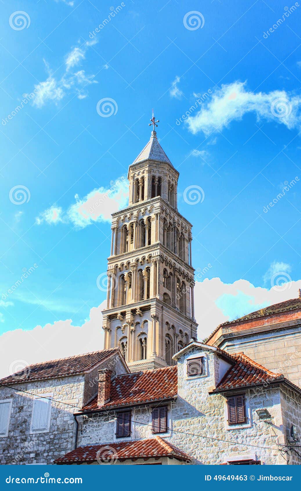 campanario de la catedral de san duje. split, croacia