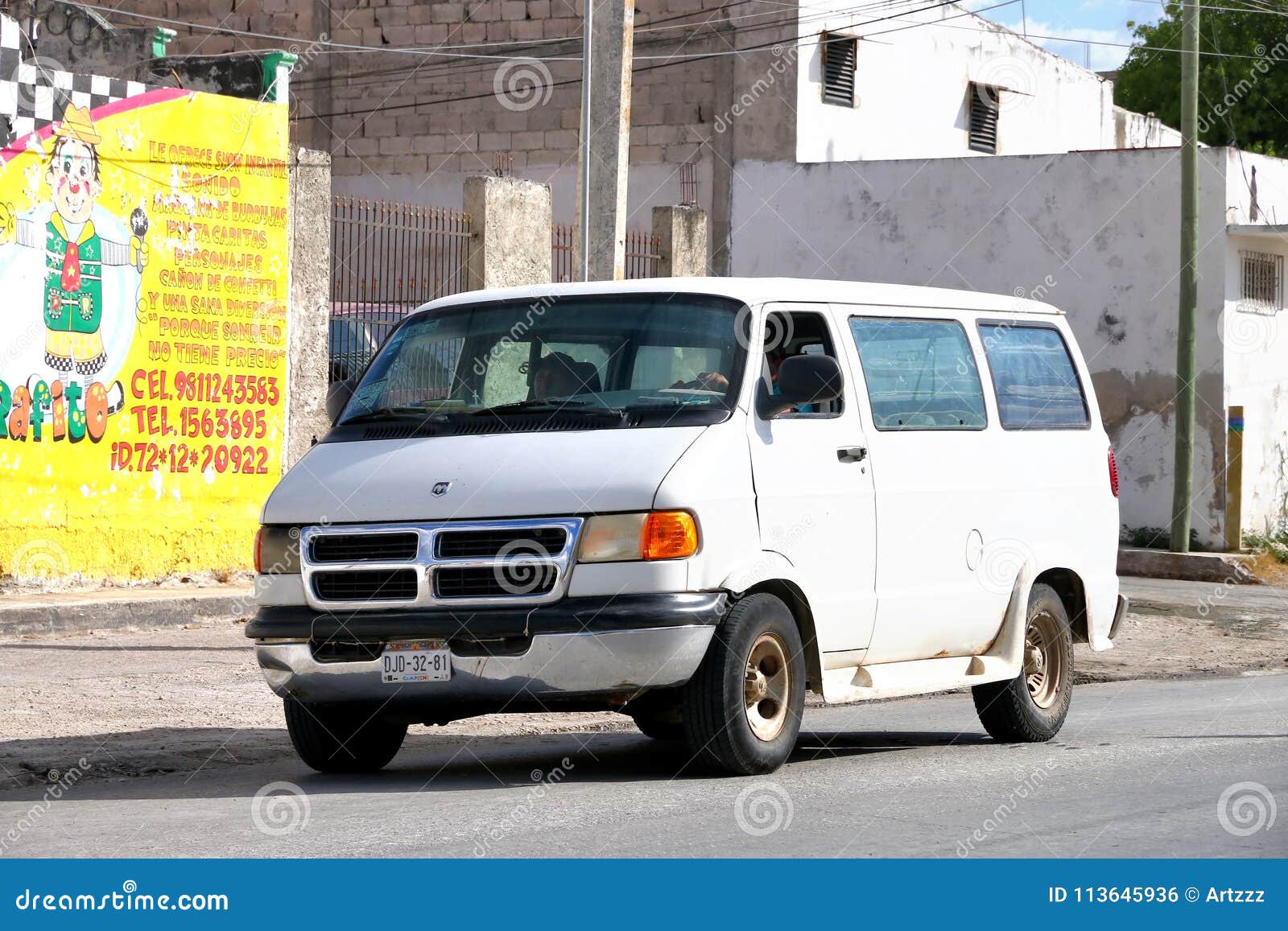 dodge passenger van