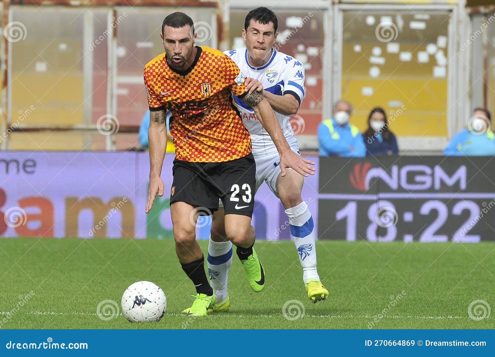 Campeonato Italiano Serie B Entre Benevento Vs Brescia Foto de