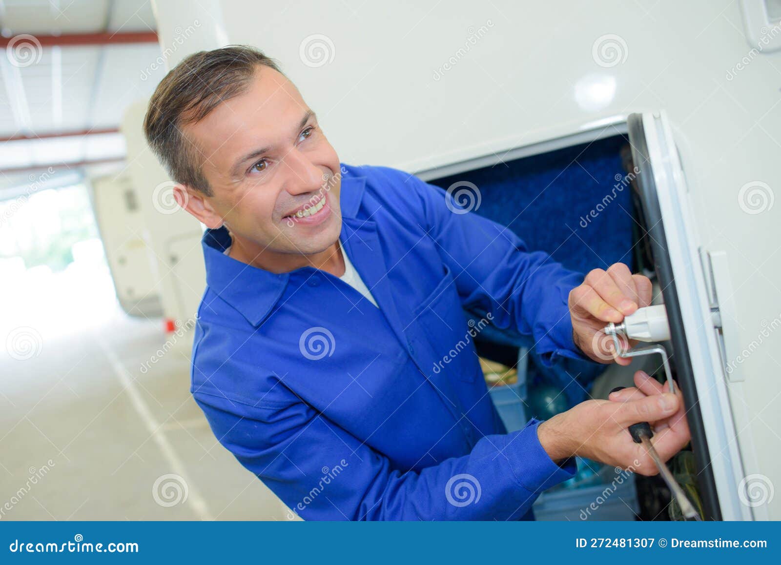 He camper van mechanic stock image. Image of single 272481307