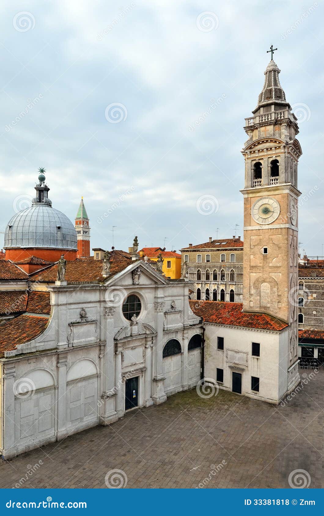 Campo Santa Maria Формоза, Венеция Стоковое Фото - изображение насчитывающей колоколов, зодчества: 33381818