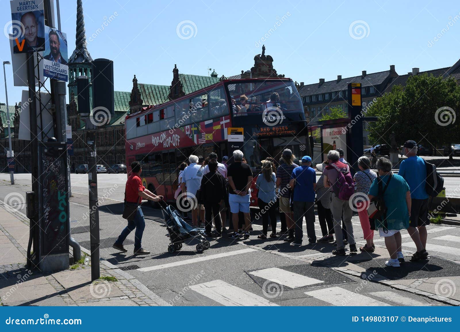 canal-boatcruiser-and-hopon-hopoff-bus-tourists-editorial-photo