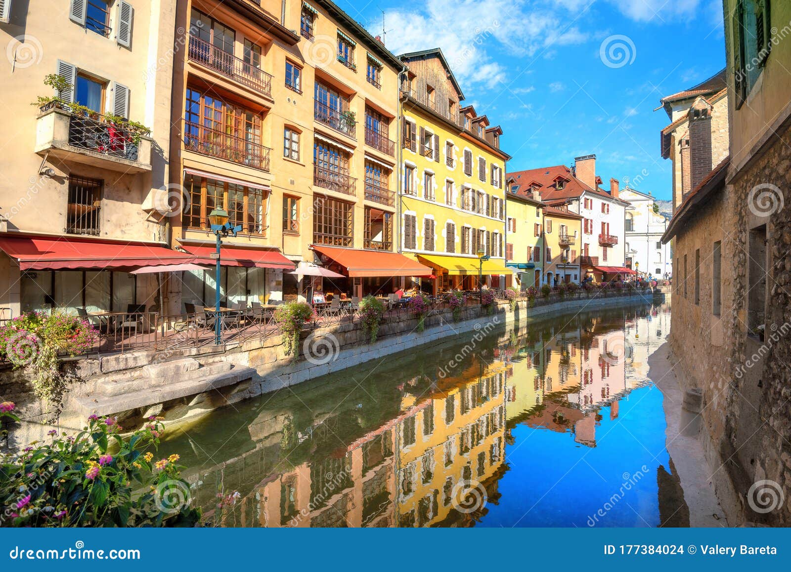 Buildings Along Canal de Thiou, Old Town, Annecy, French 