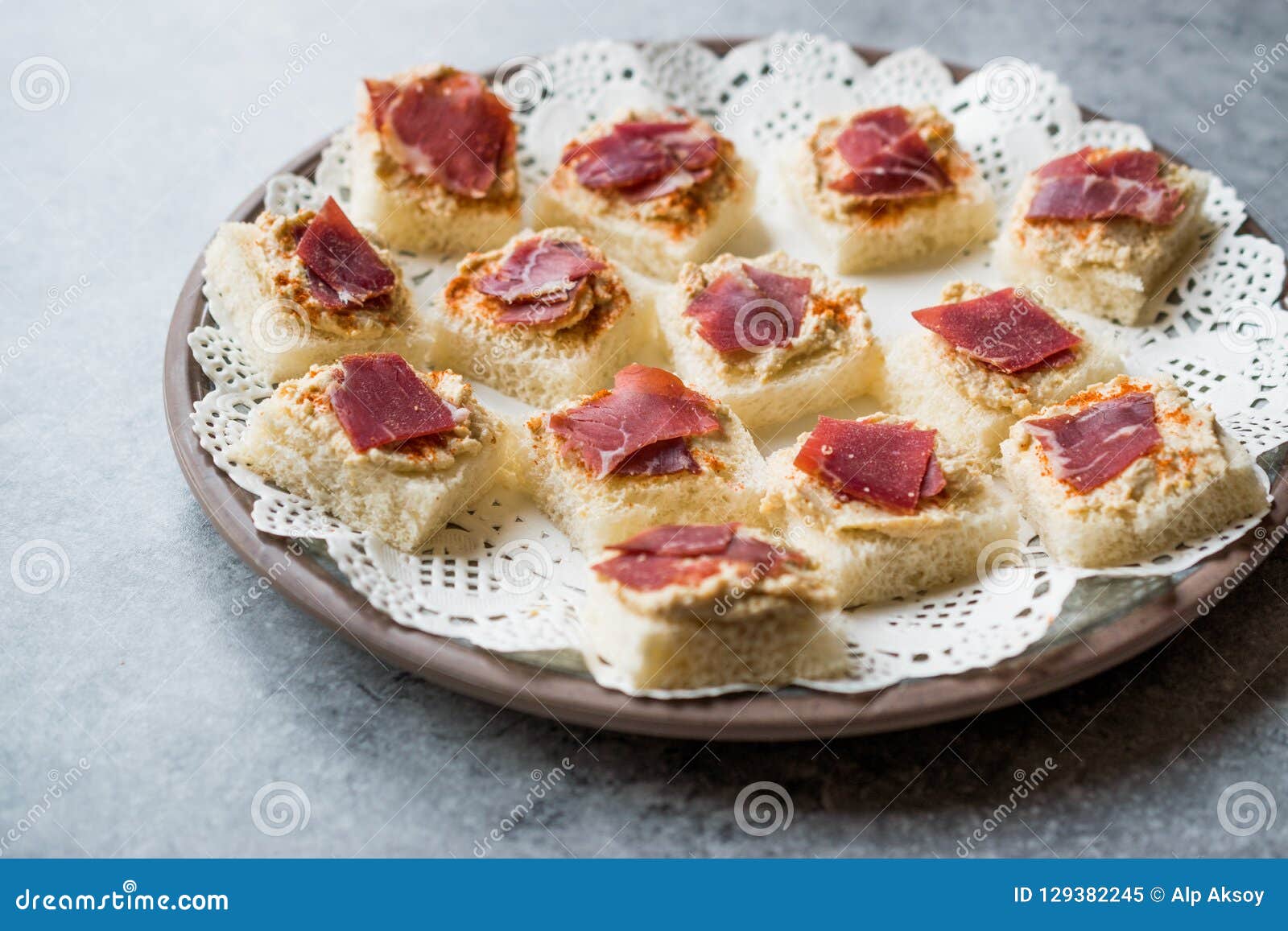 Canape with Pastrami / Pastirma Ham and Hummus on Small Square Bread