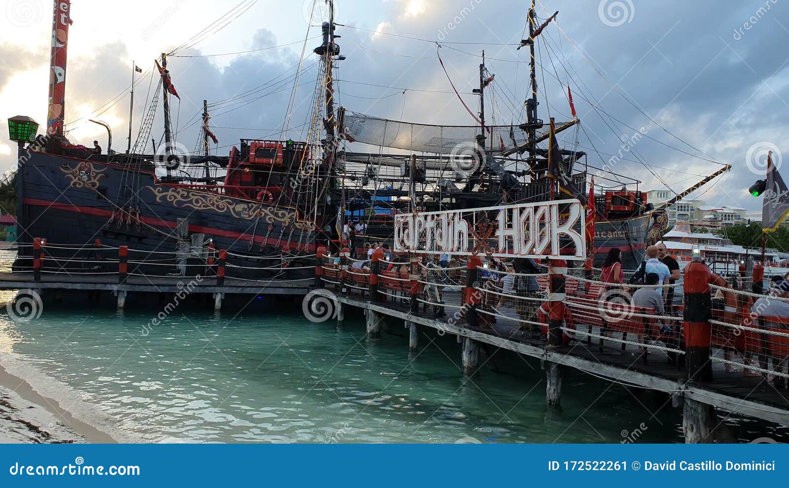 The Pirate Code - Pirate Show Cancun