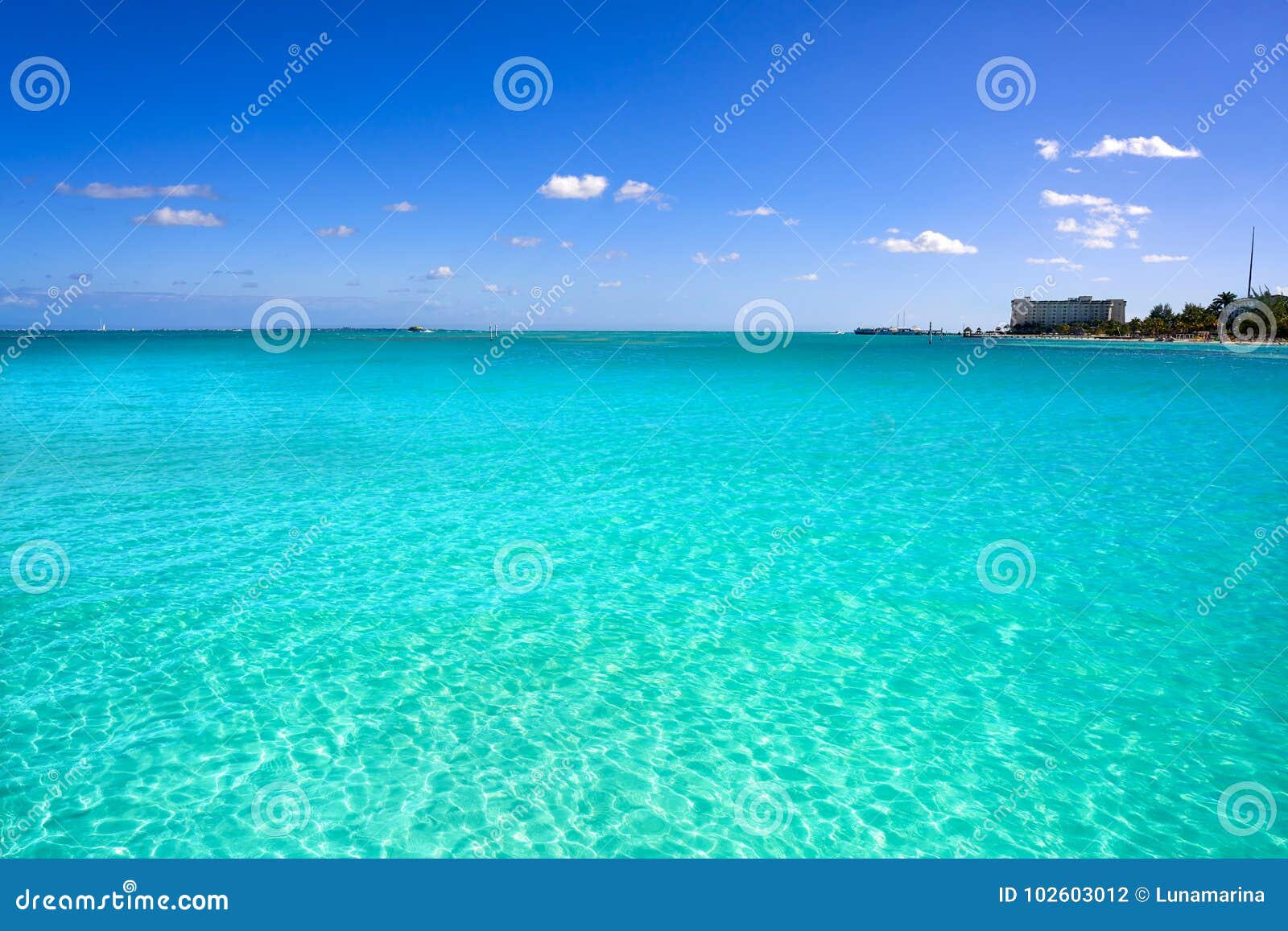 cancun playa linda beach in hotel zone