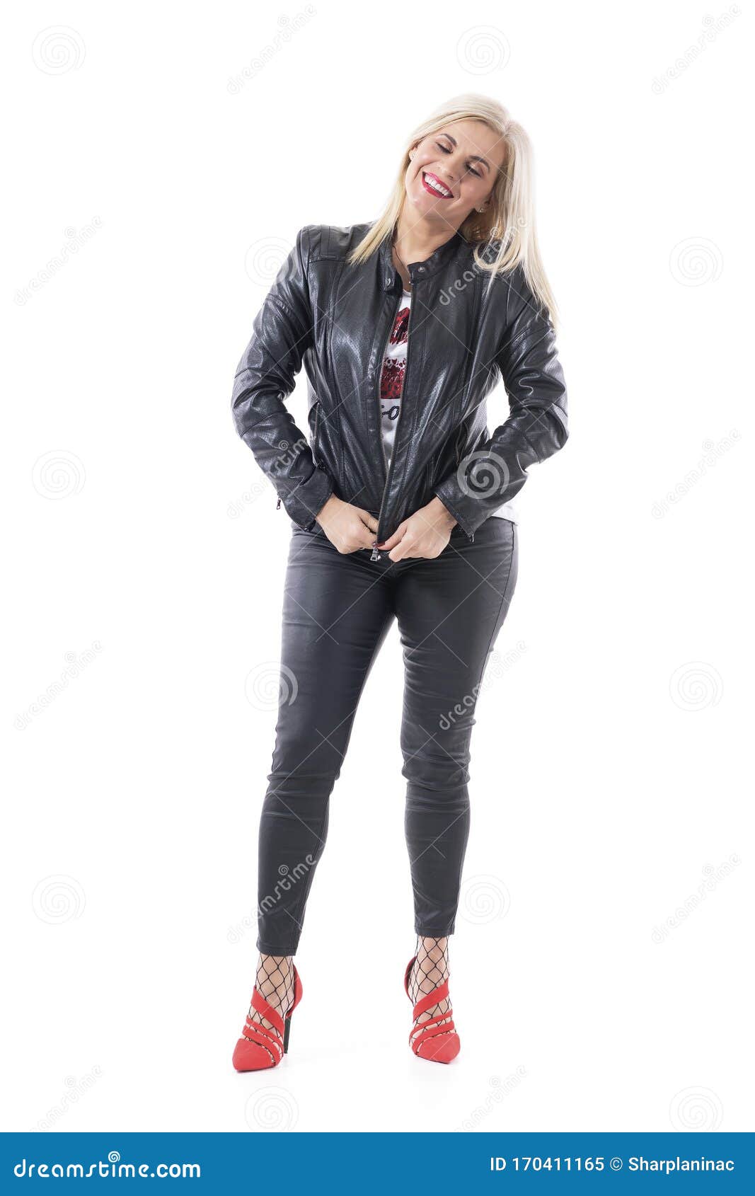 Candente Mujer Moderna Y De Diseño Con Ropa De Cuero Que Se Viste Con  Chaqueta Imagen de archivo - Imagen de pelo, feliz: 170411165