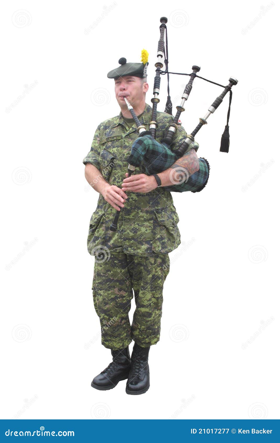 Candian Military Bagpiper editorial photography. Image of standing