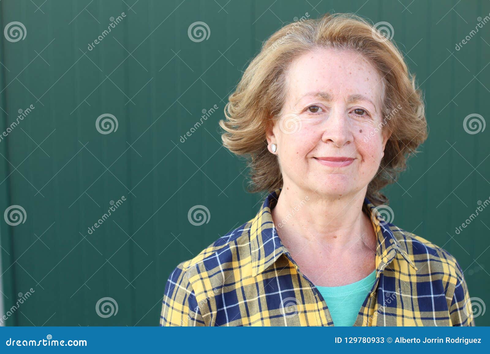 candid mature pics Candid mature pics