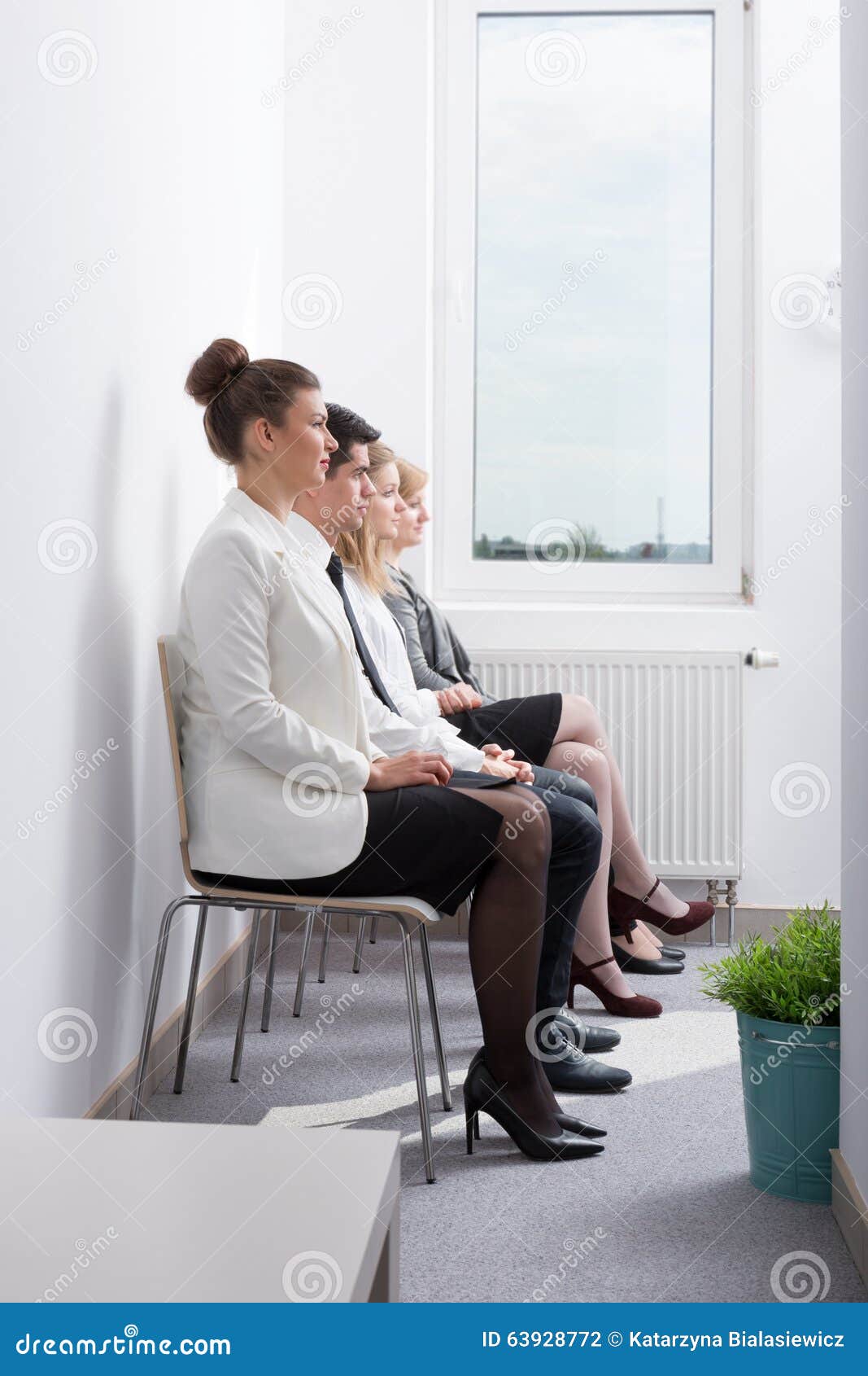 Waiting for an answer after job interview