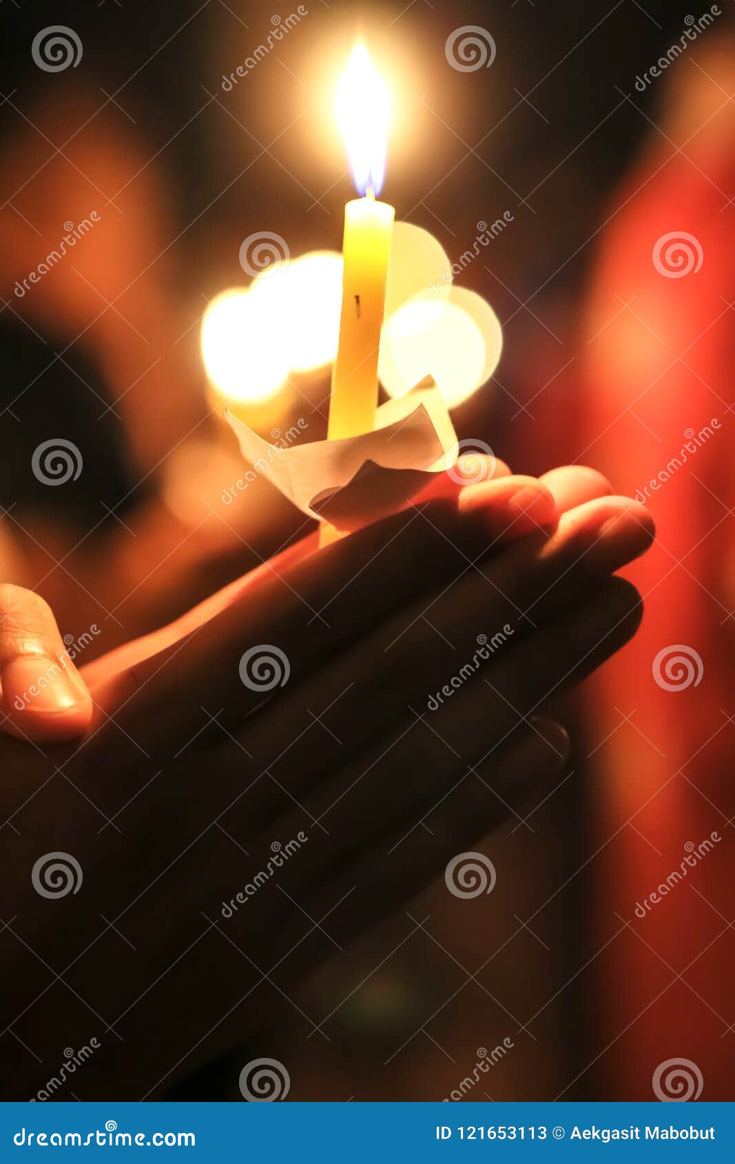 Candle light, worship stock image. Image of night, catholic 121653113