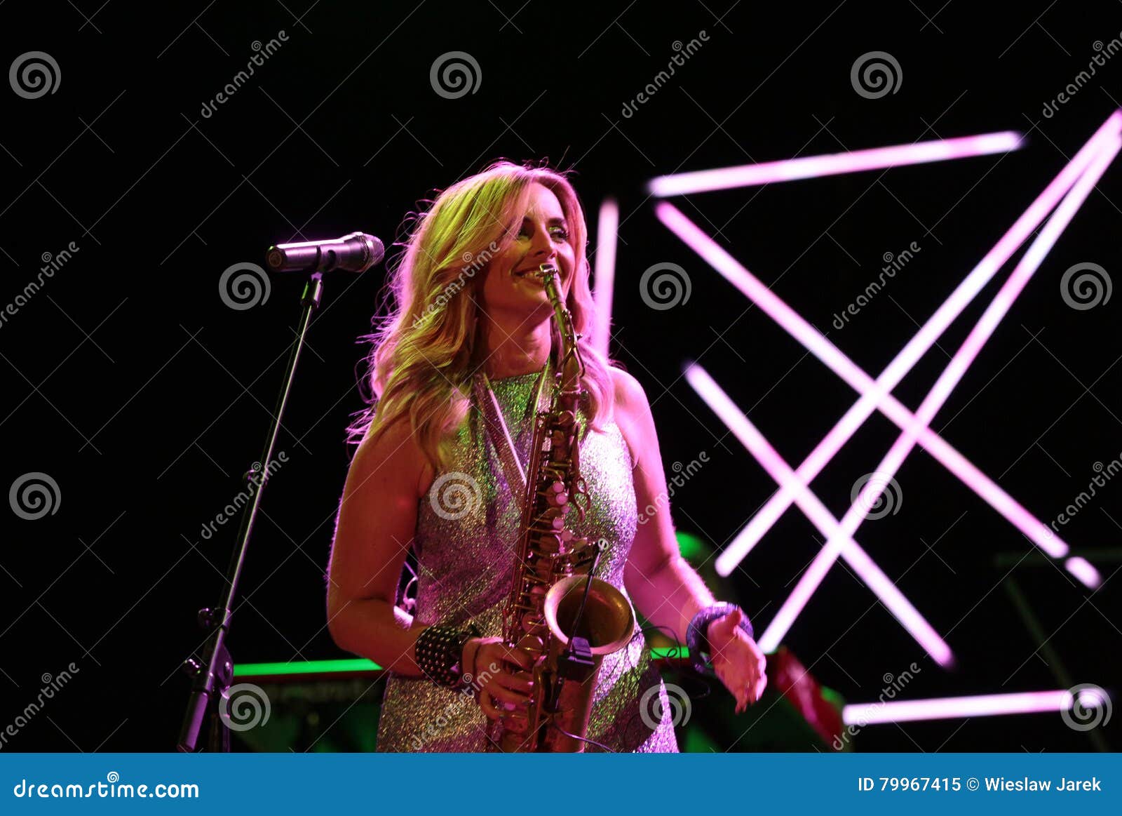 Candy Dulfer editorial image. Image of entertainment 79967415