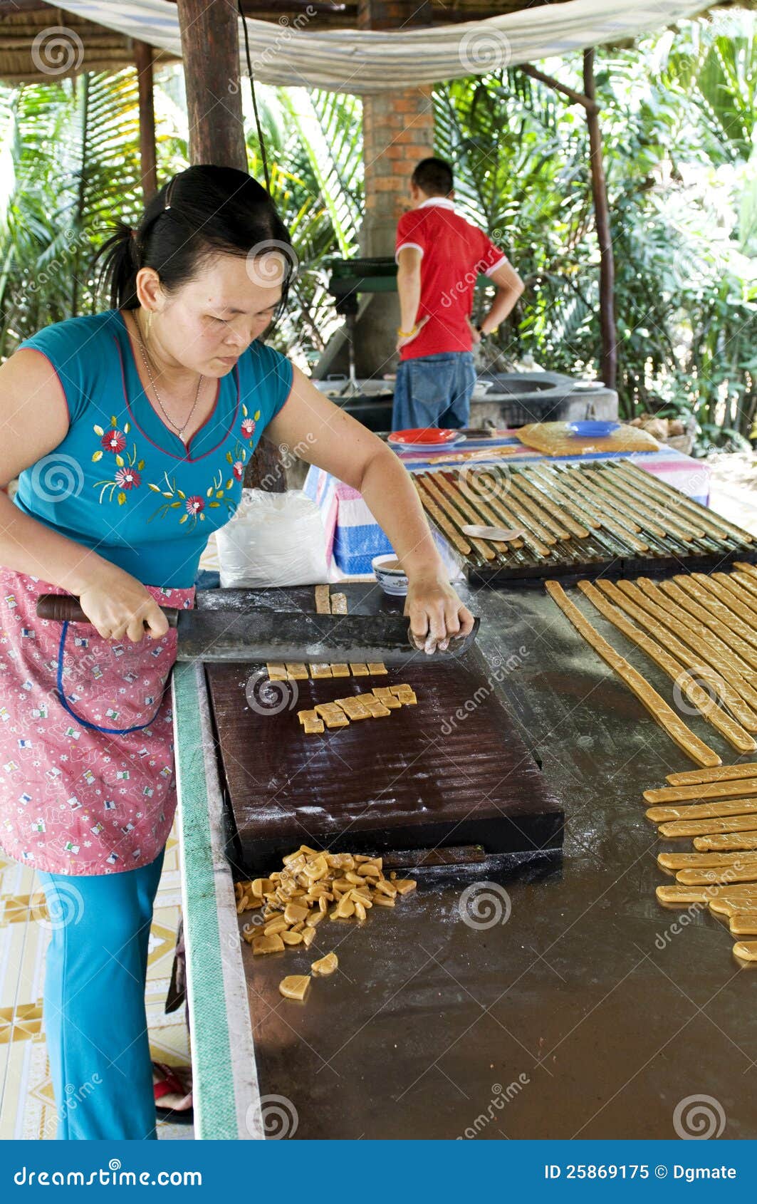 Candy makers editorial image. Image of delight, cottage 25869175
