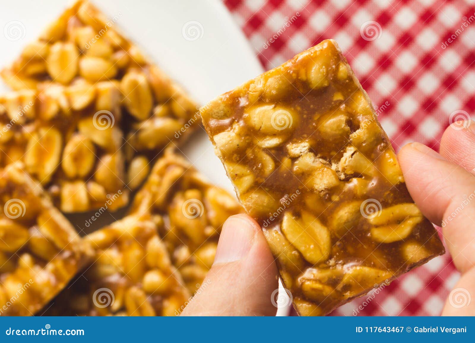 candy with peanut: pe de moleque in brazil and chikki in india.