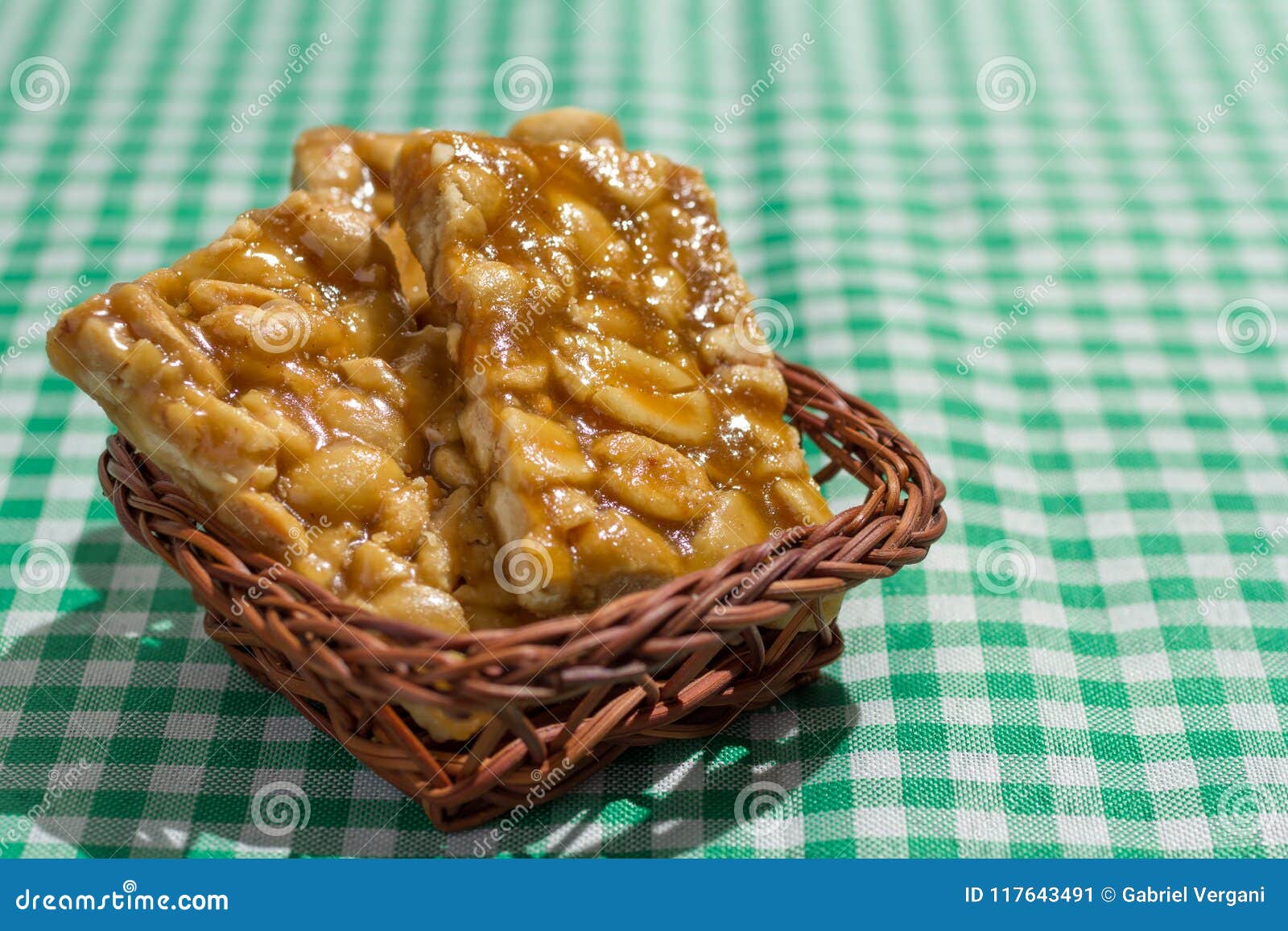 candy with peanut: pe de moleque in brazil and chikki in india.