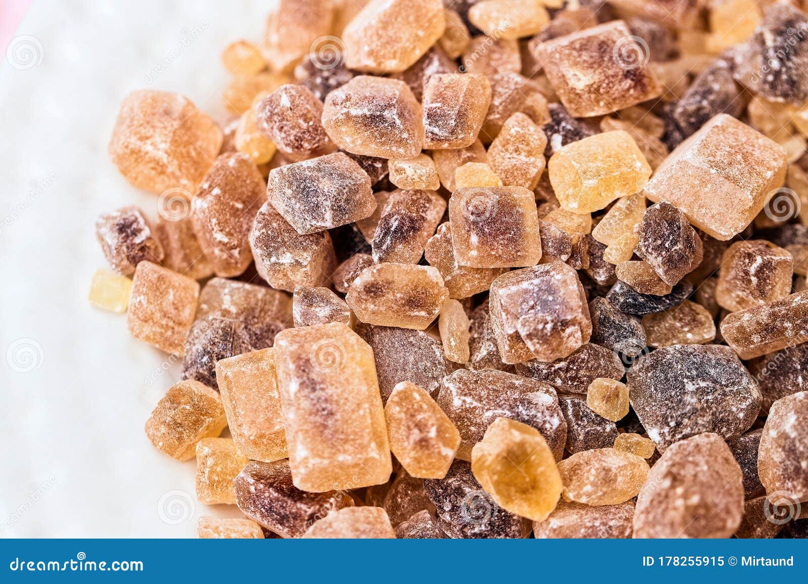 Cane Sugar in Crystal Cubes, Fragrant Brown Sugar for Tea and Coffee