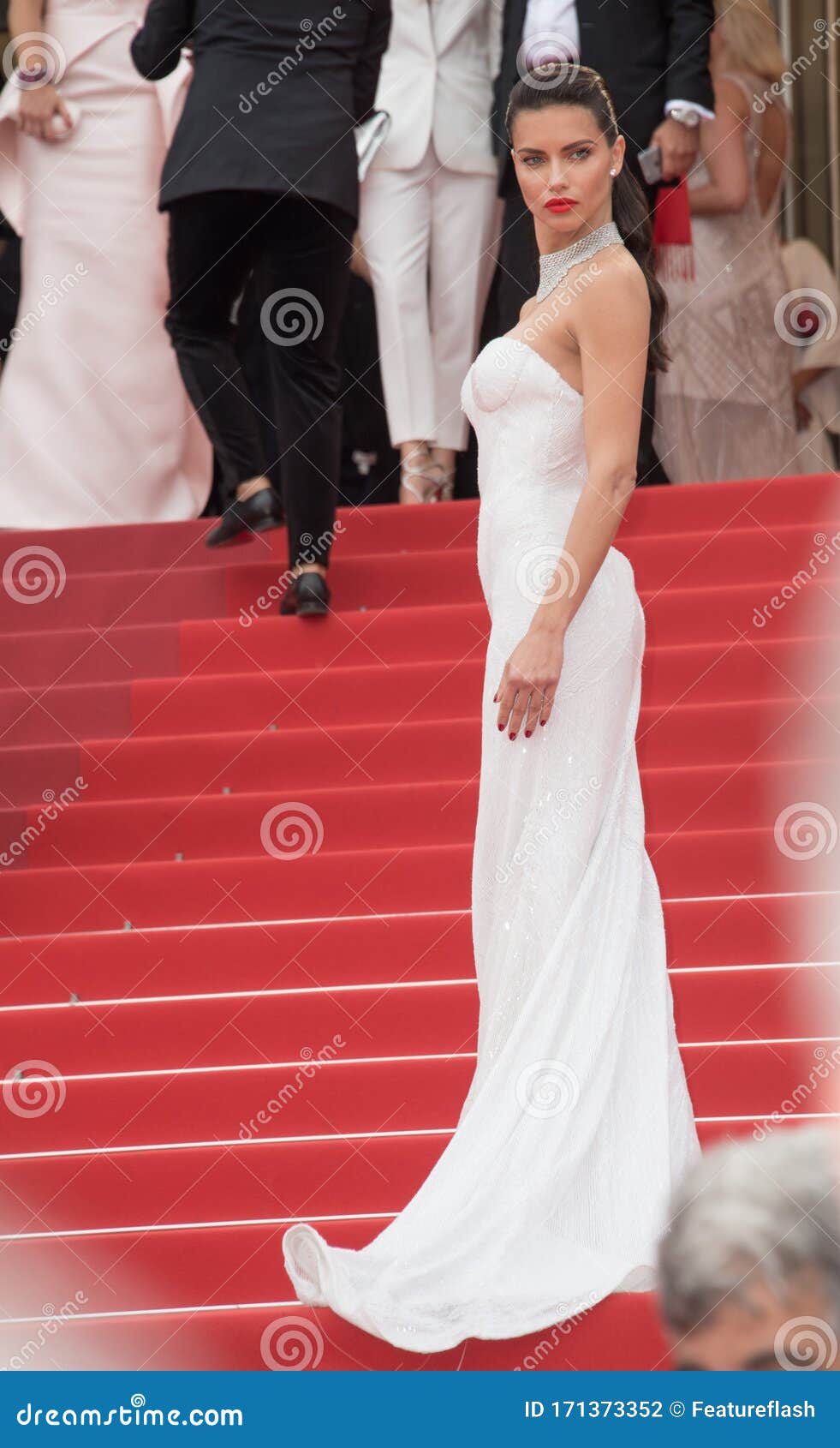 Adriana Lima editorial photography. Image of film, premiere - 171373352