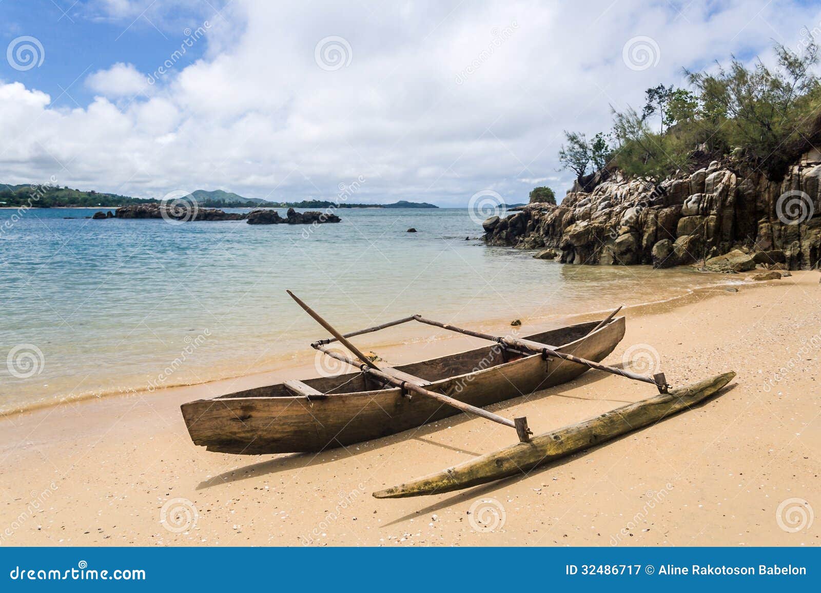 Canoe On The Beach Royalty Free Stock Photography - Image 
