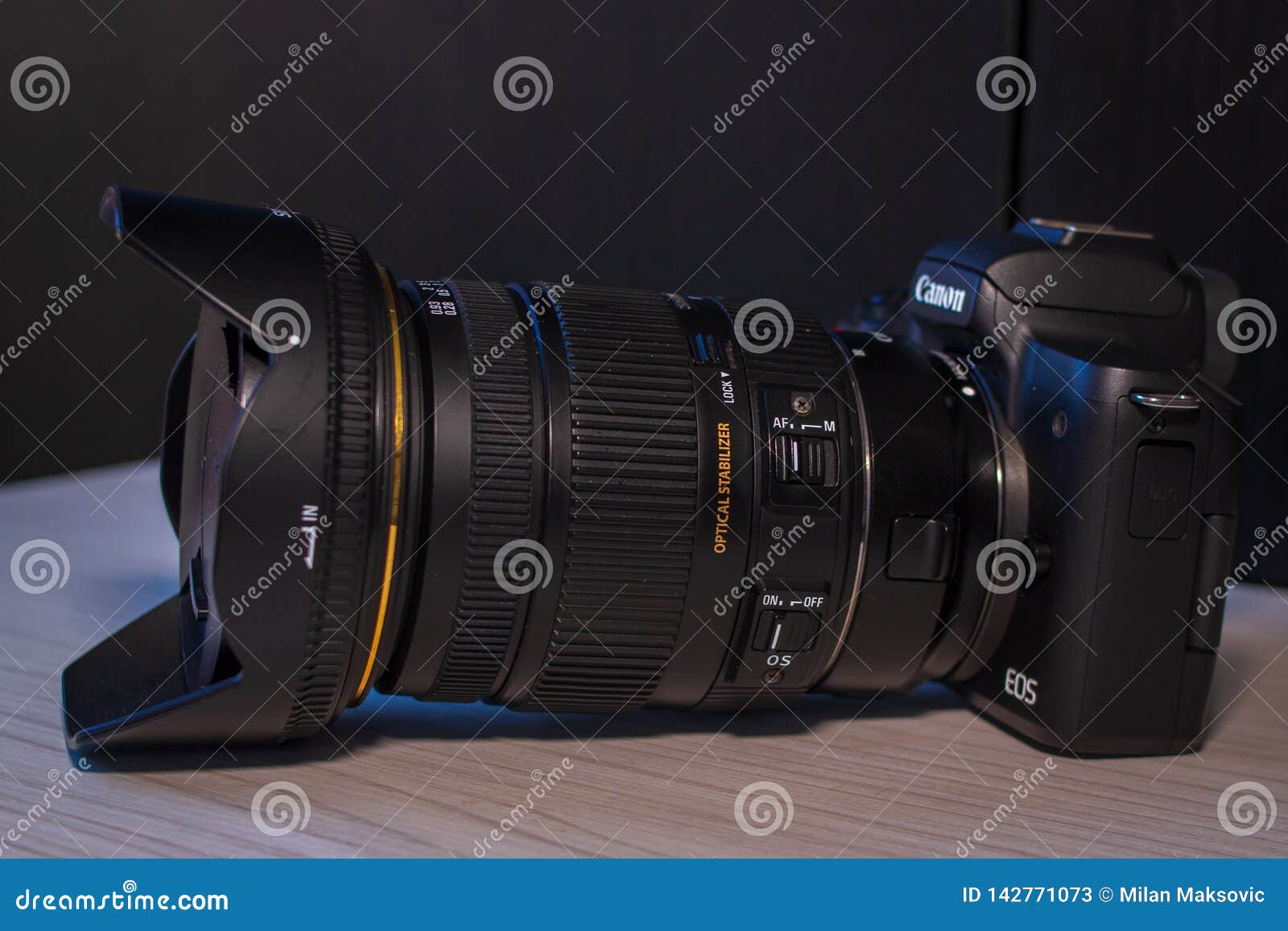 canon eos m50 digital camera
