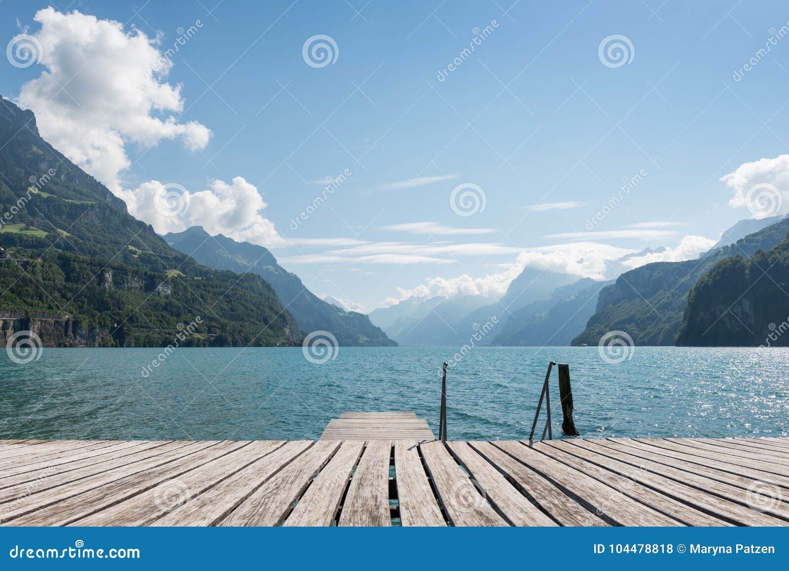 Cantone Svitto Lago Erbaspagna Fotografia Stock Immagine Di Panoramico Wallpaper 104478818