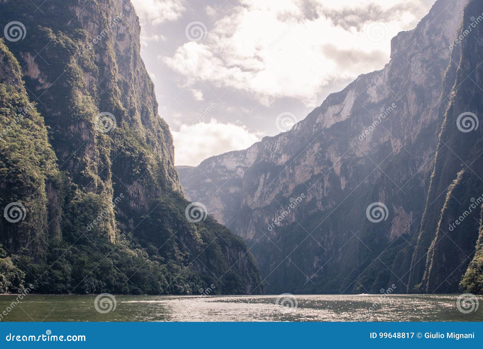 canyon del sumidero, chiapas, mexico.