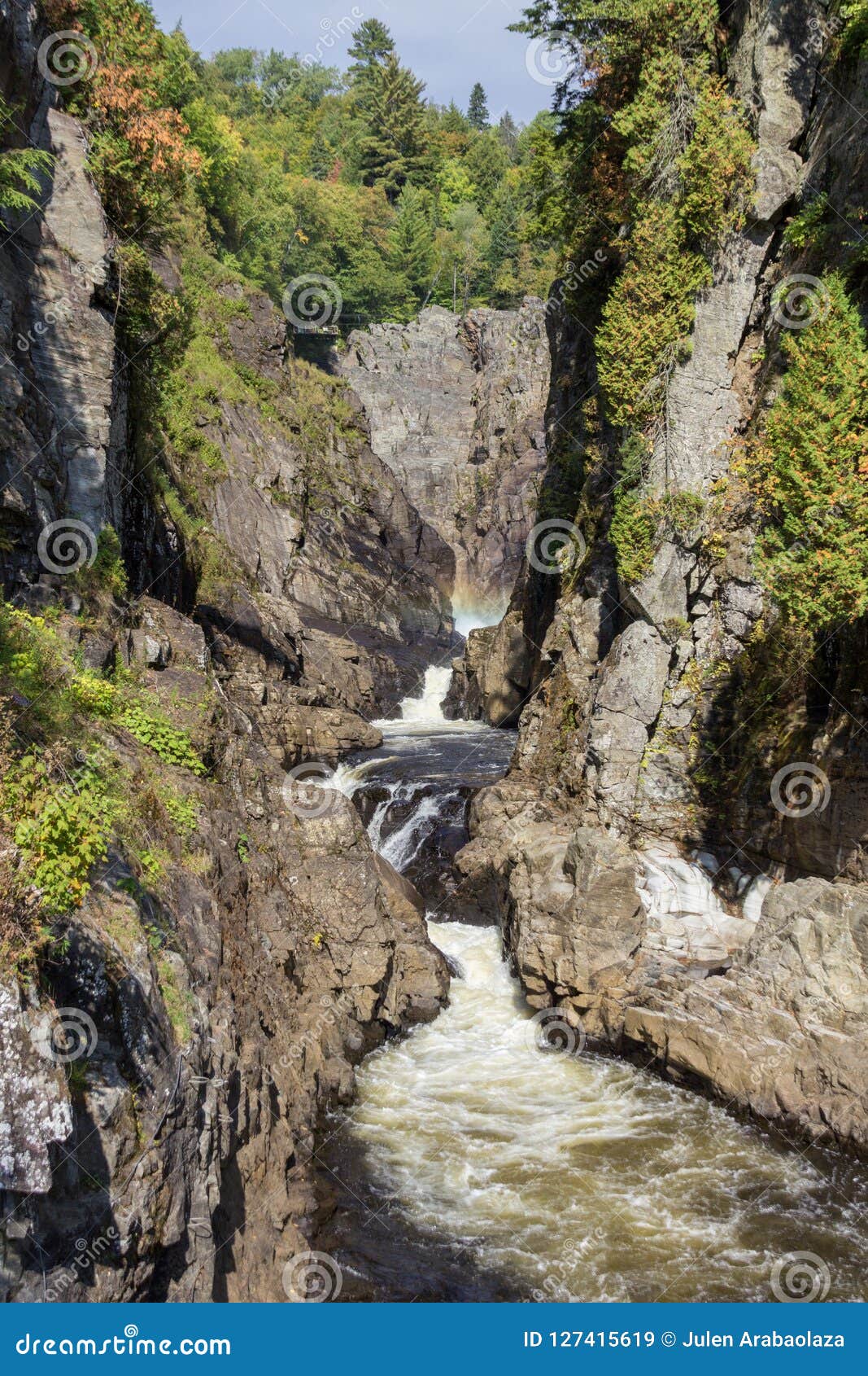 canyon saint-anne in canada