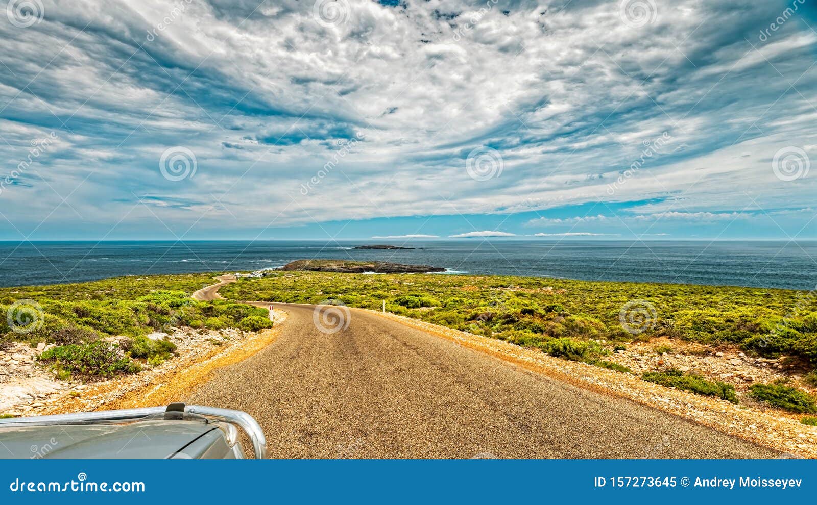 cape du couedic road viewed towards admirals arch lookout