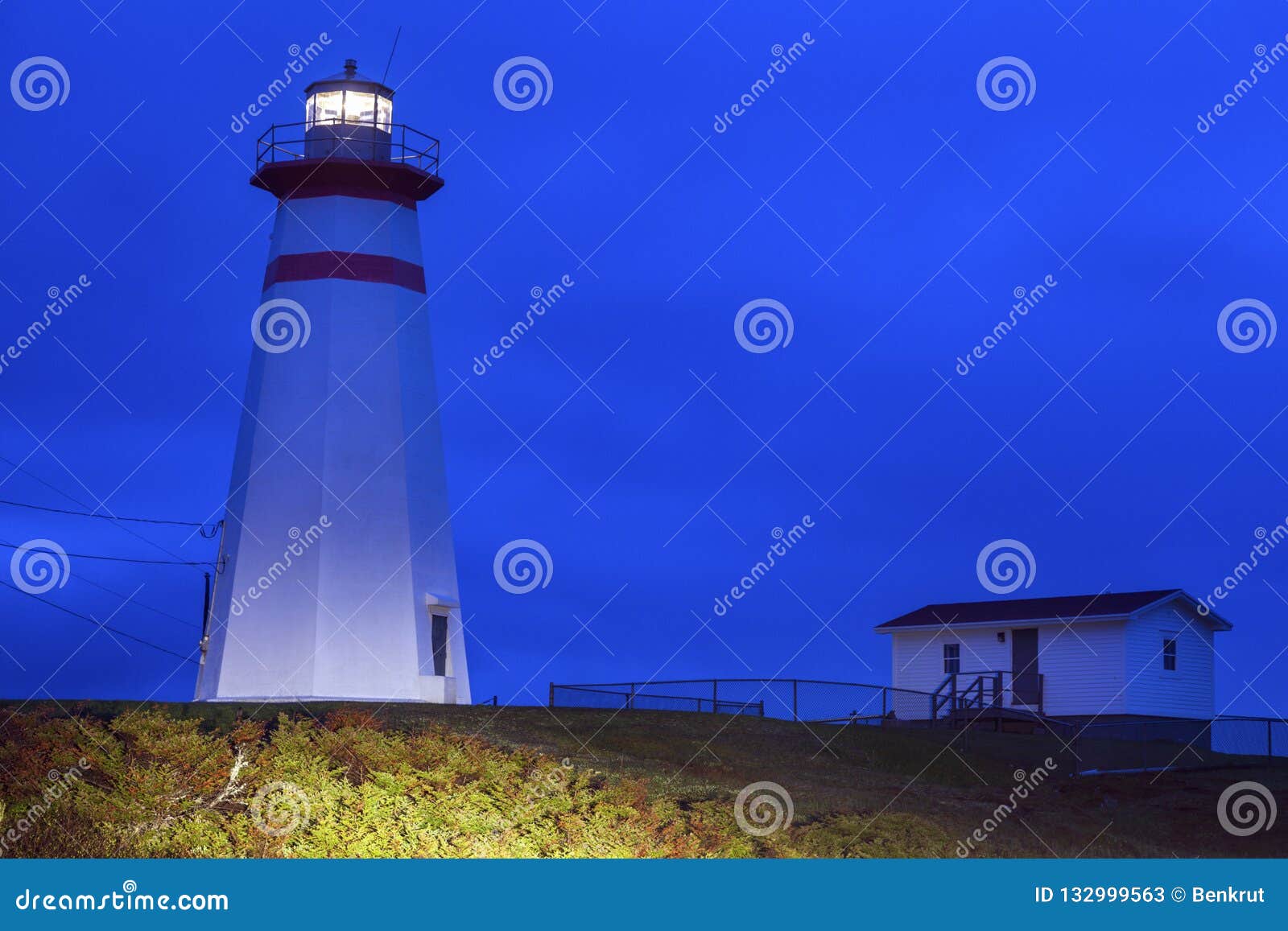 Cape Ray Lighthouse, Newfoundland Stock Image Image of shore, island