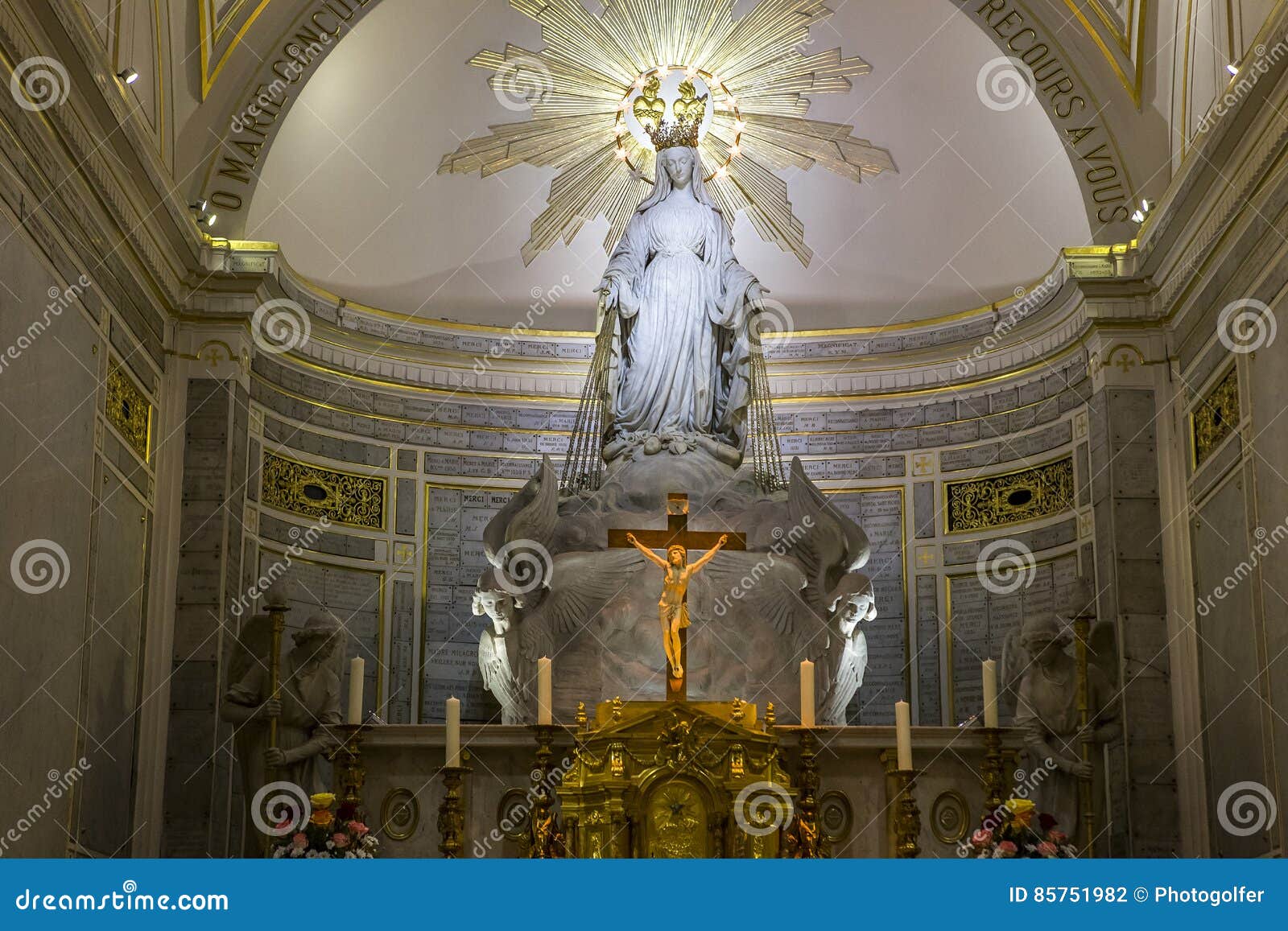 Capilla De Nuestra Señora De La Medalla Milagrosa, París, Francia Fotografía editorial - Imagen de marihuana, rezo: 85751982 Capilla De Nuestra Señora De La Medalla Milagrosa, París, Francia Fotografía editorial - Imagen de marihuana, rezo: 85751982