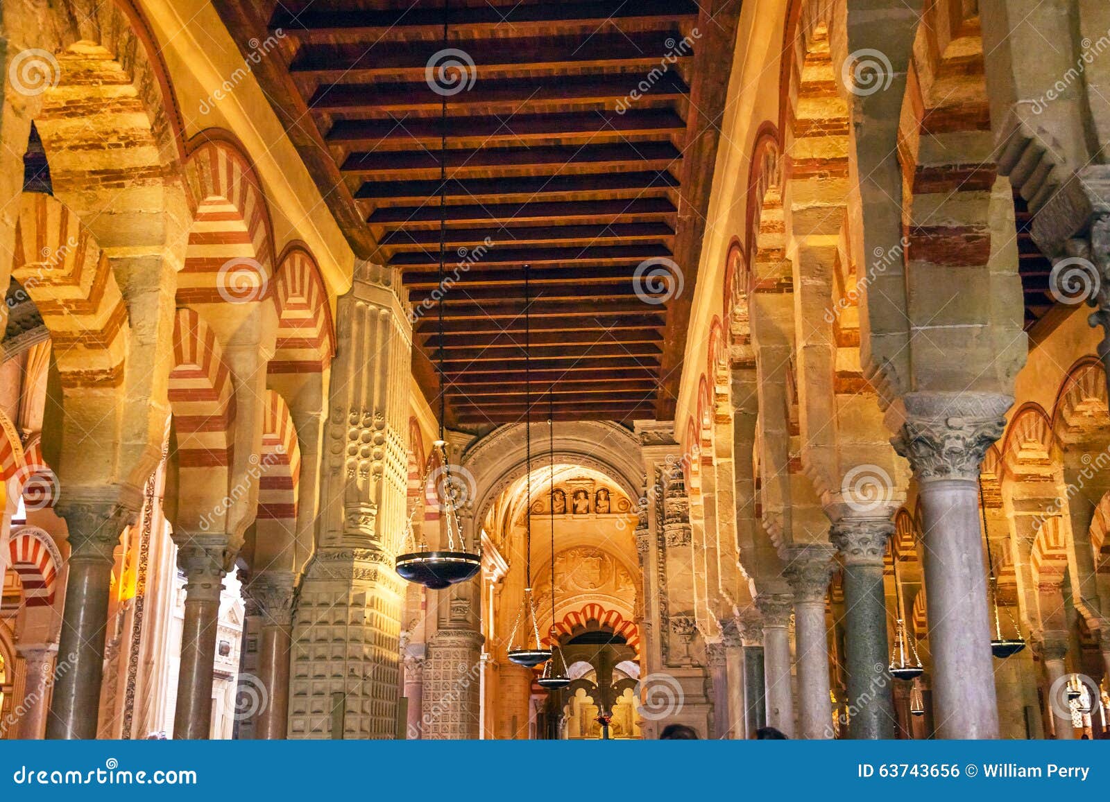 capilla first christain chapel arches mezquita cordoba spain