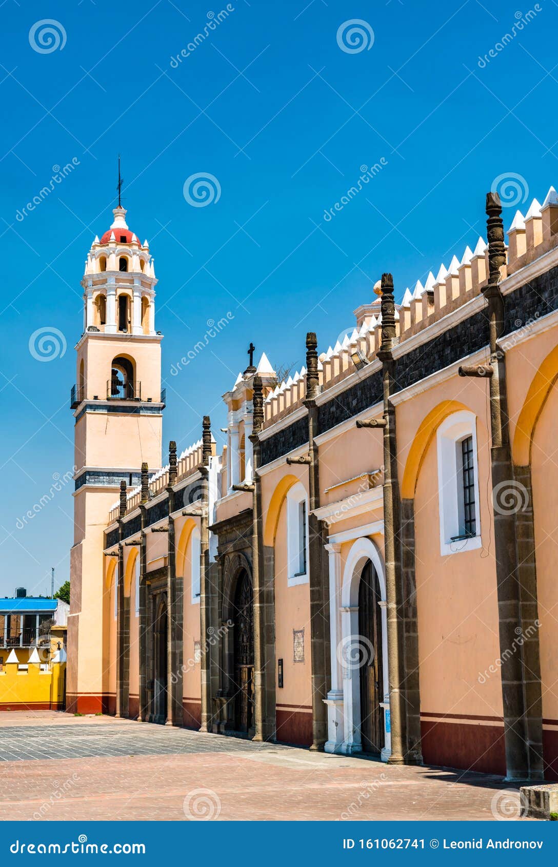 capilla real de naturales at san gabriel friary in cholula, mexico