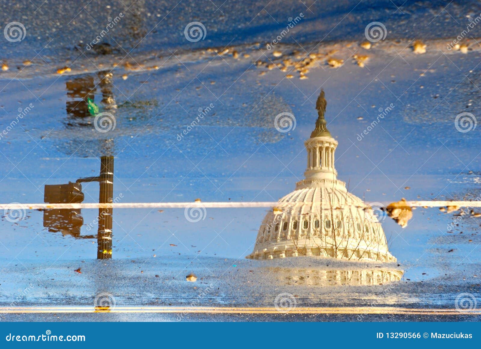 capitols reflection in winter time