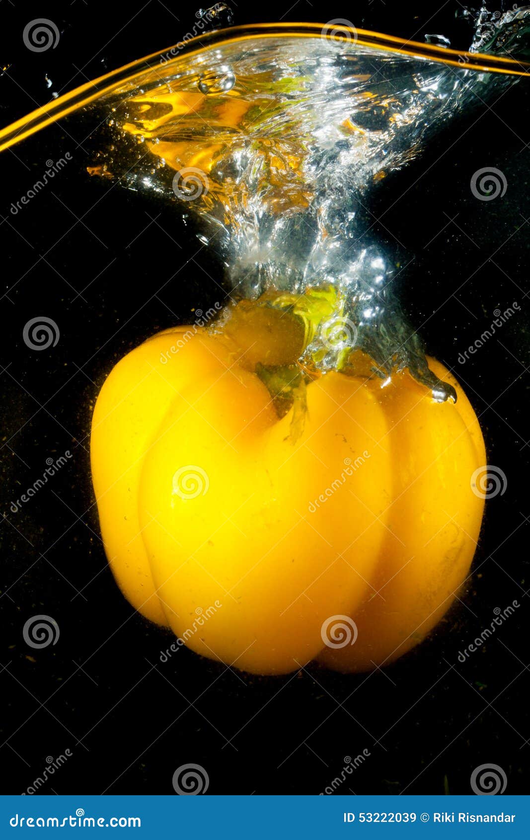 Capsicum Fruit Splash Water Stock Image Image of fresh, dieting 53222039