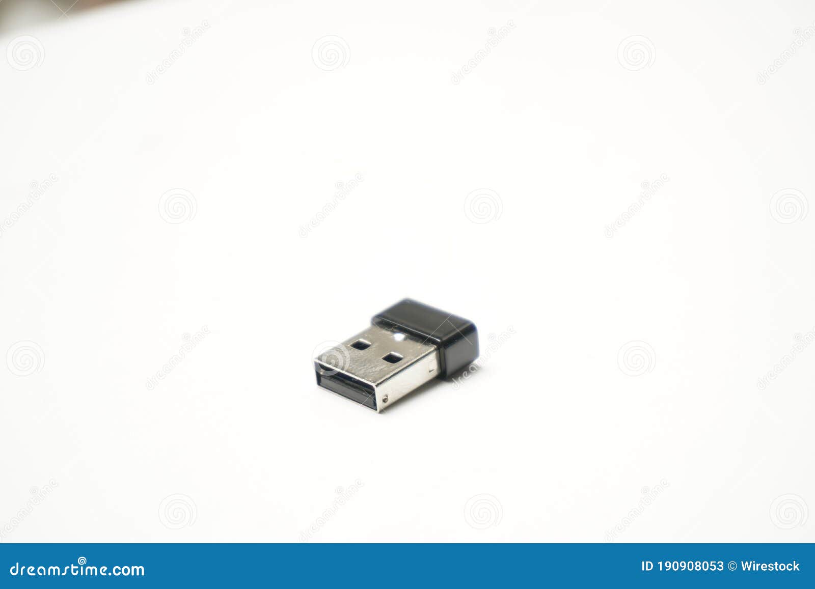 Captura De Pantalla De Cierre De Una Unidad Flash Usb Aislada En Un Fondo Blanco Imagen de archivo - Imagen de seguridad, primer: 190908053 Captura De Pantalla De Cierre De Una Unidad Flash Usb Aislada En Un Fondo Blanco Imagen de archivo - Imagen de seguridad, primer: 190908053