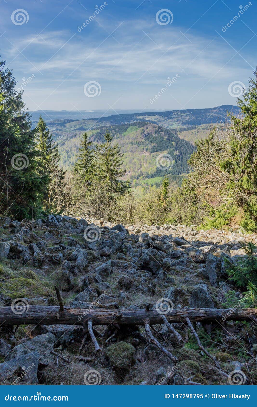 capture the first rays of sunshine around the rennsteig and enjoy the beautiful nature at the same time.