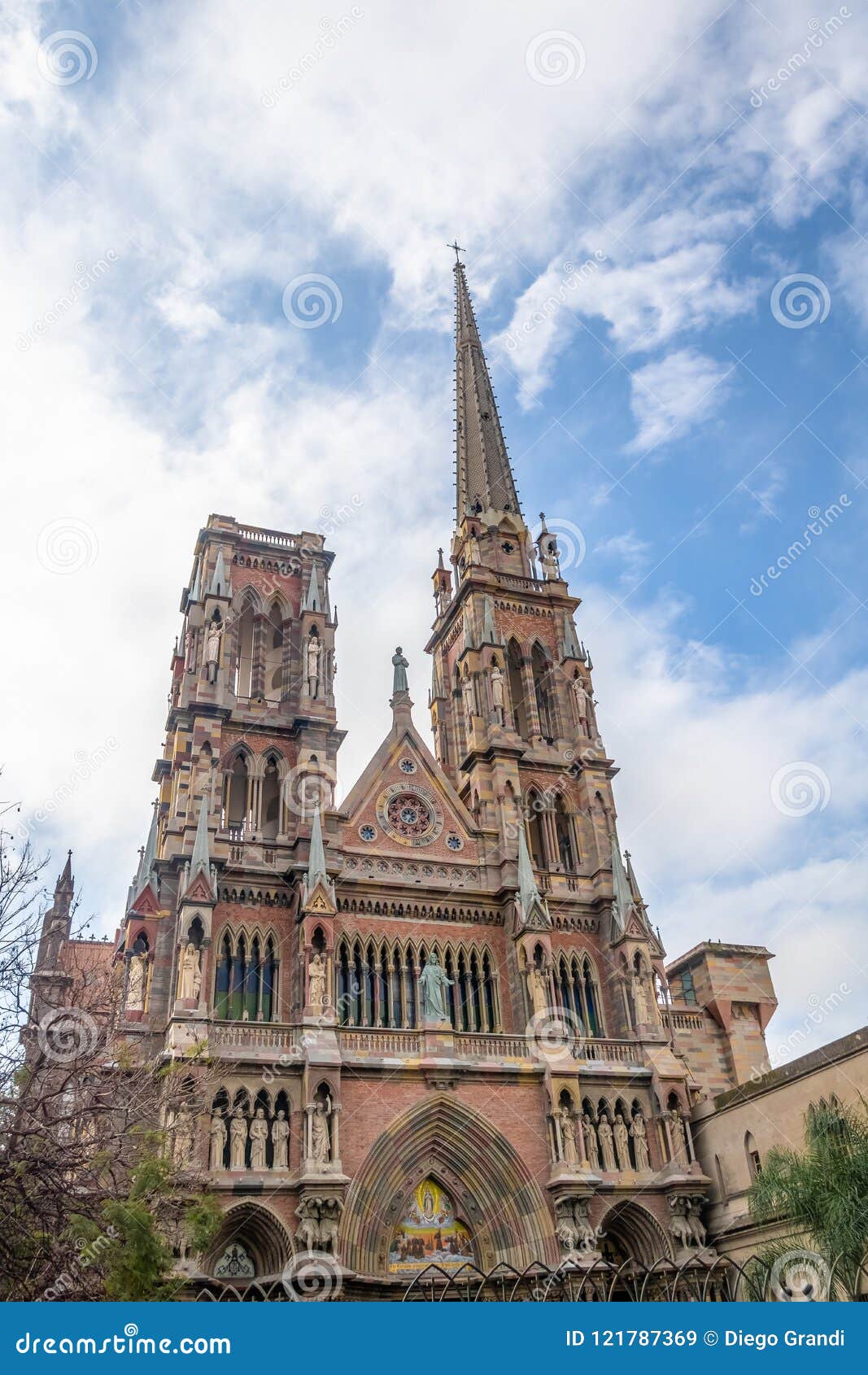 capuchins church or sacred heart church iglesia del sagrado corazon - cordoba, argentina