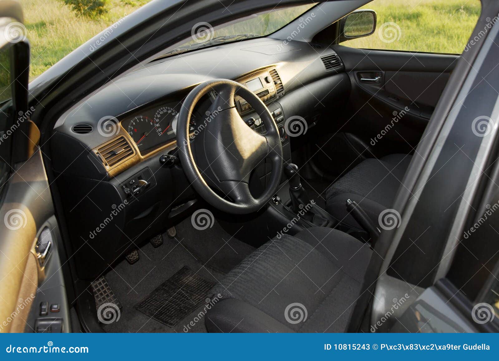2+ Thousand Car Back Seat Open Door Royalty-Free Images, Stock Photos &  Pictures