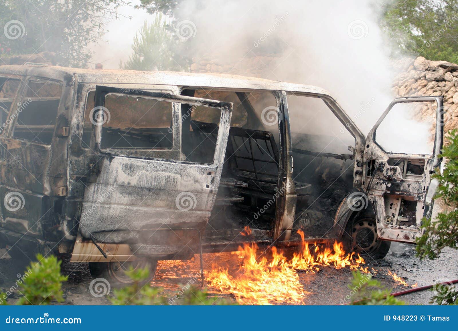 Car accident stock image. Image of airbag, burn, destroy 948223
