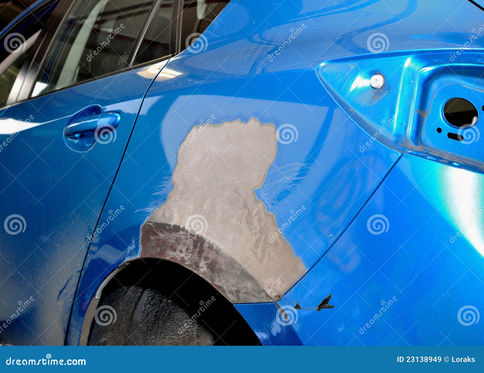 Car body work. stock image. Image of mechanic, painting 23138949